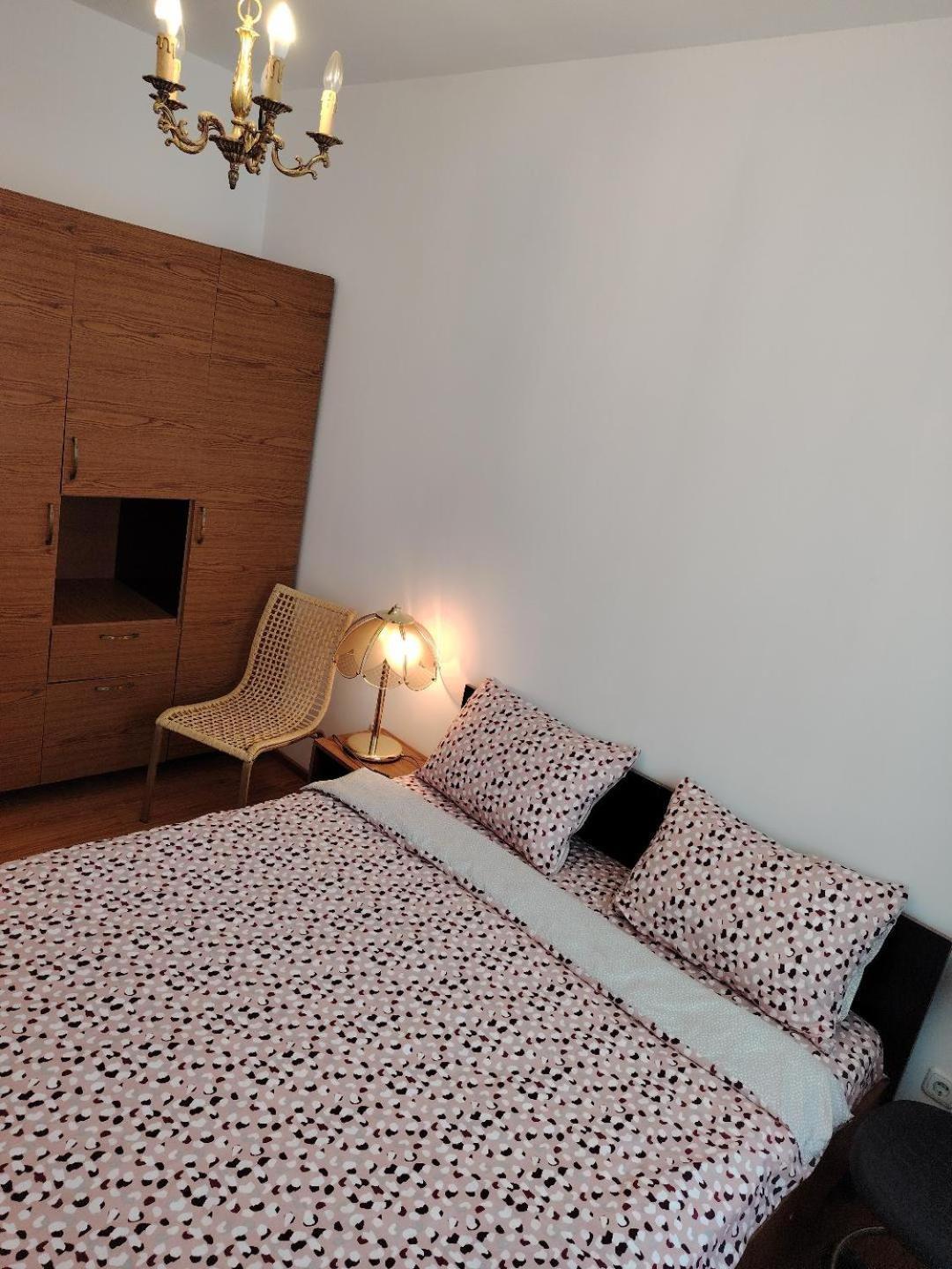 Arad Chic Apartament Uta Exterior foto